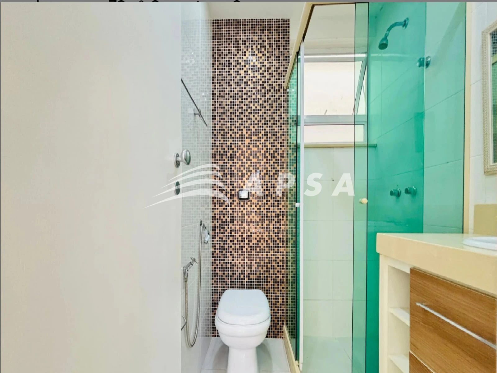 Furnished 2-bedroom apartment with 79 m² — photo 15