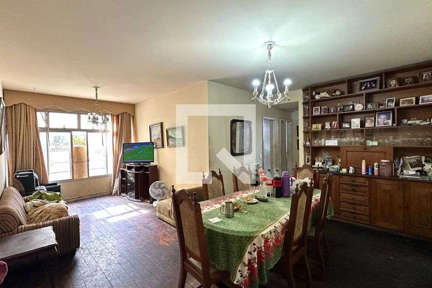 93 m² apartment with 3 bedrooms and a gas kitchen