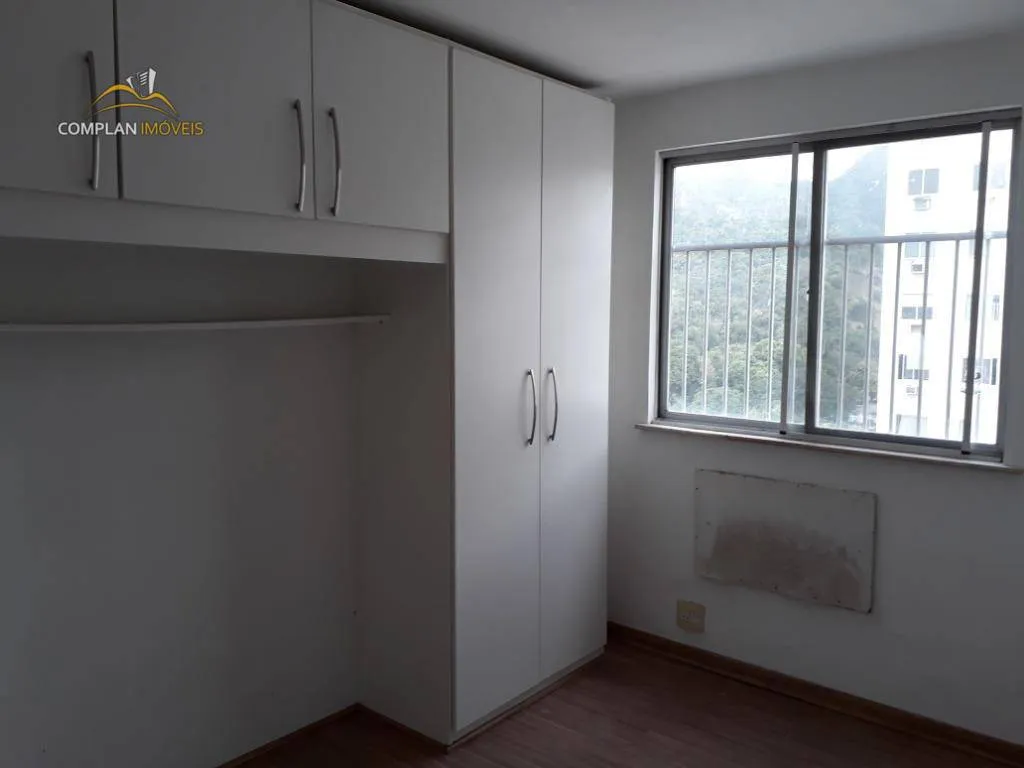 2 quartos e vista para as montanhas: apartamento de 50 m² — photo 3
