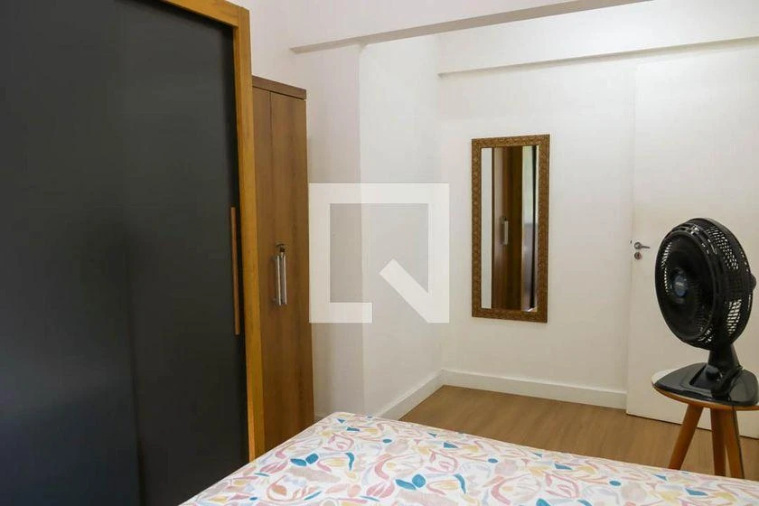 Apartamento mobiliado de 2 quartos em condomínio com piscina — photo 25