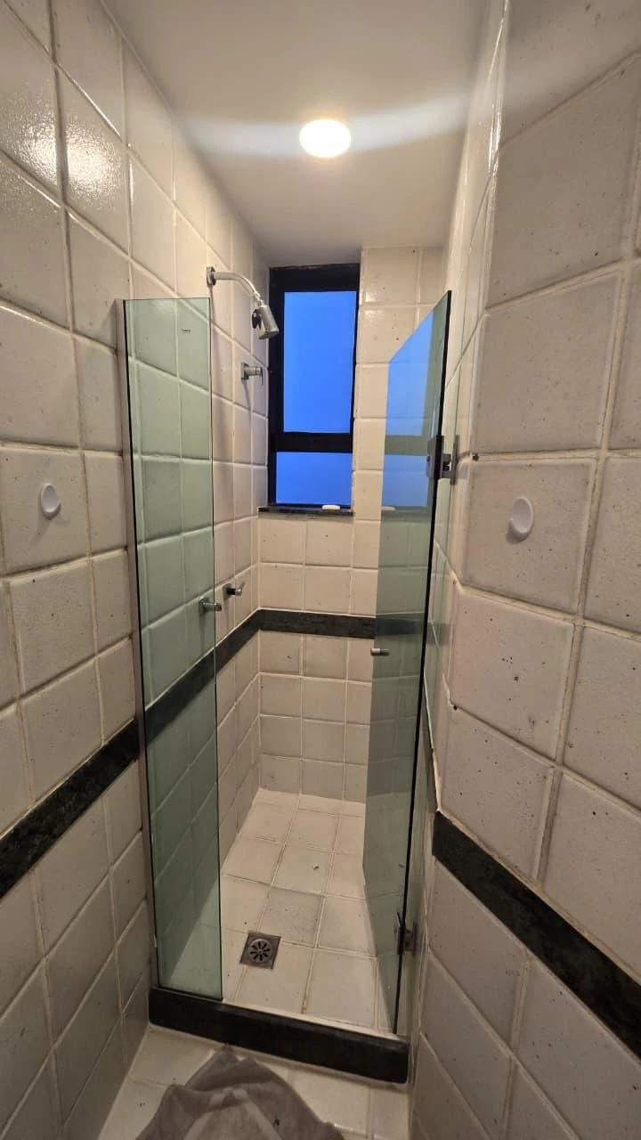 4-bedroom apartment in a building with a sauna — photo 14