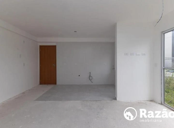 Apartment with 2 bedrooms, 1 bath and open-plan kitchen — photo 8