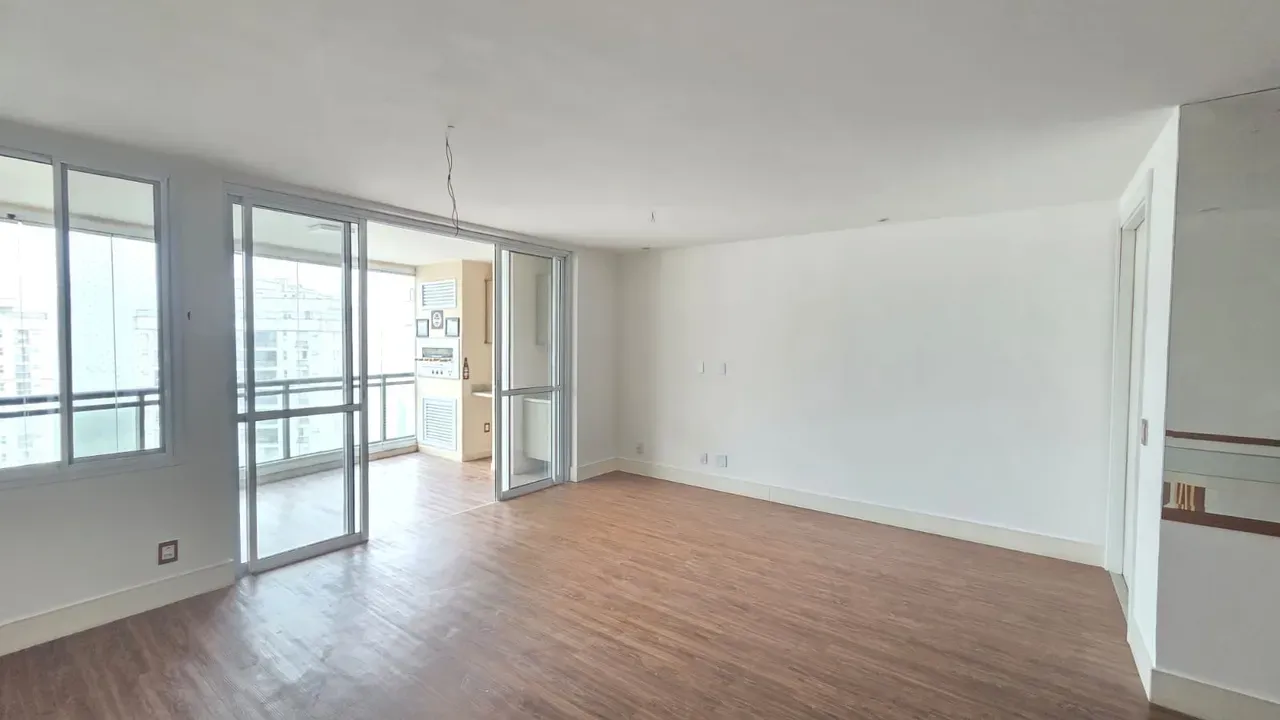 Apartamento com cozinha integrada e 4 quartos — photo 3