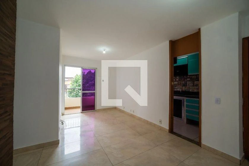 3-bedroom apartment with a washing machine