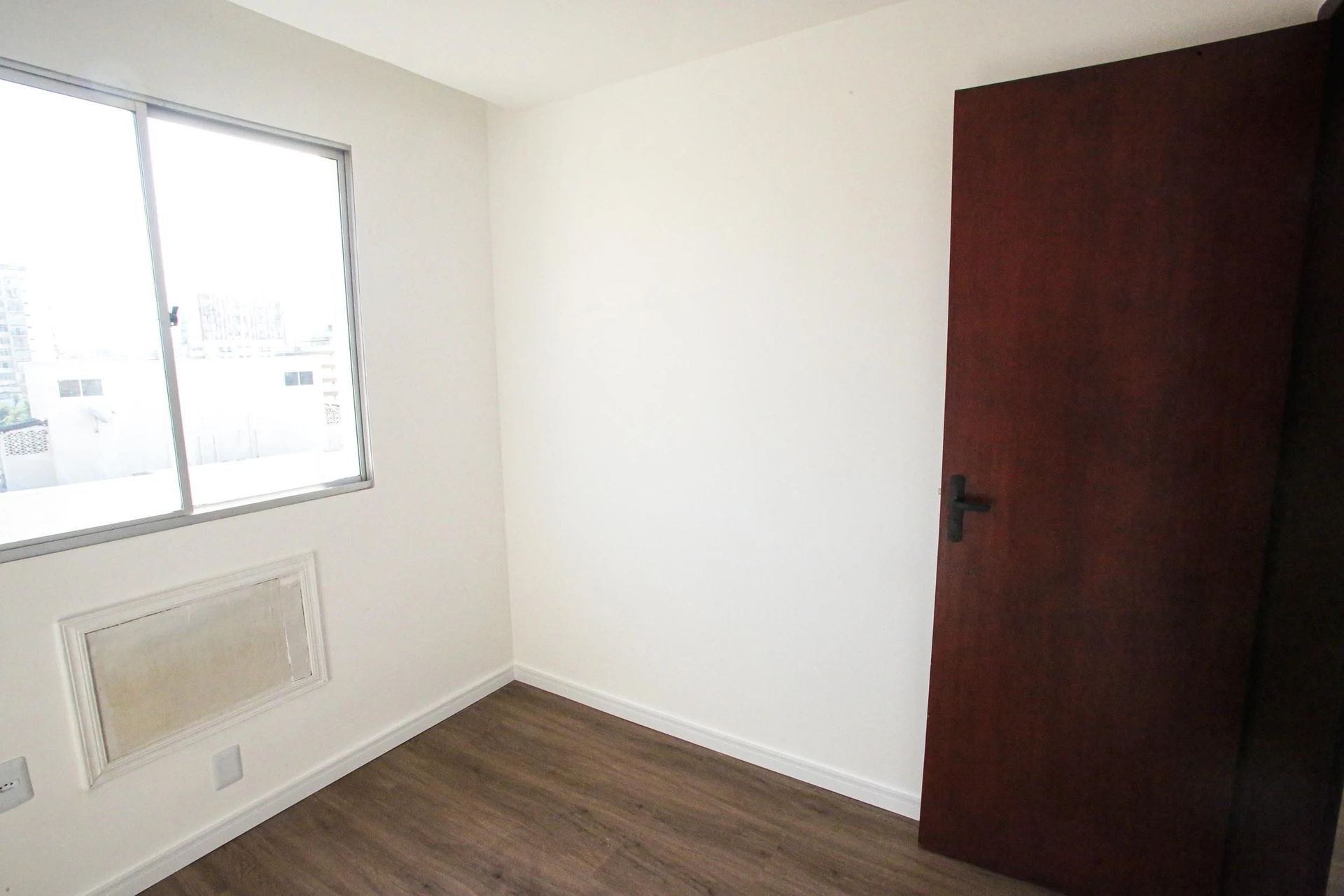 Apartamento de 3 quartos em condomínio com piscina — photo 21