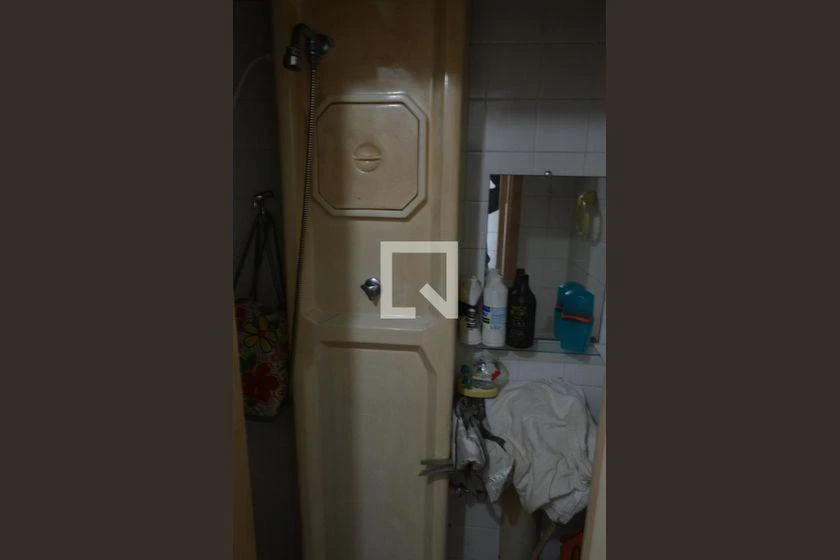 Furnished apartment with 3 bedrooms and a balcony — photo 51