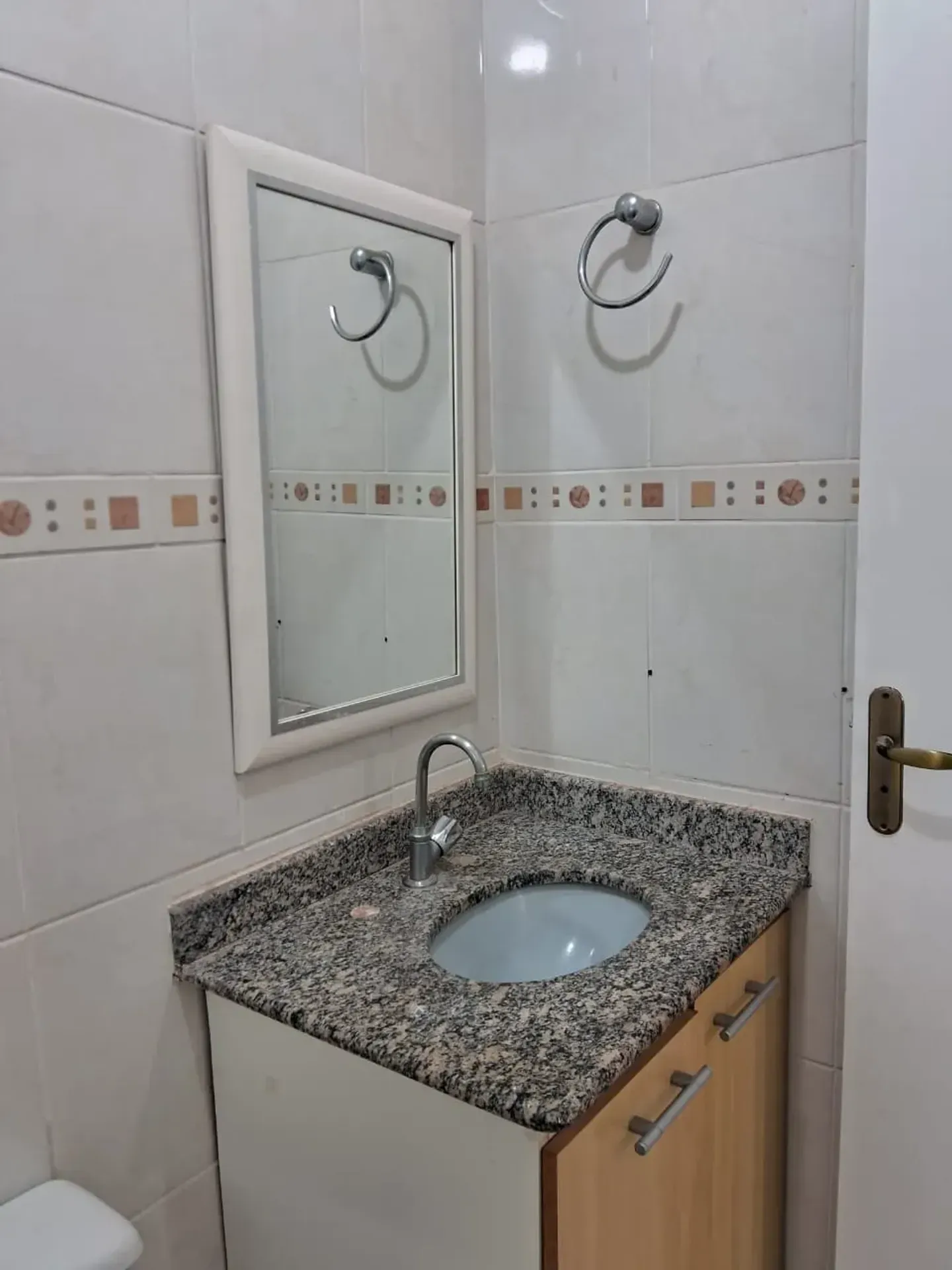 House, 250 m², with a walk-in closet — photo 24