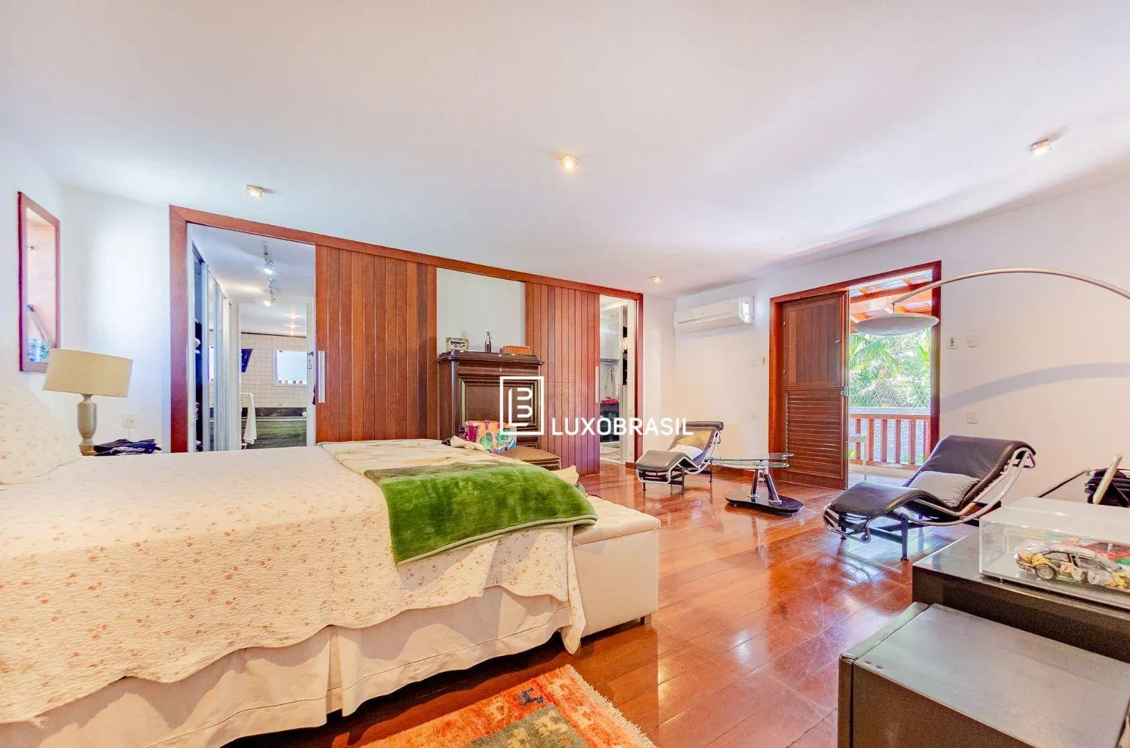 Furnished house with 6 en-suite bedrooms and 9 parking — photo 21