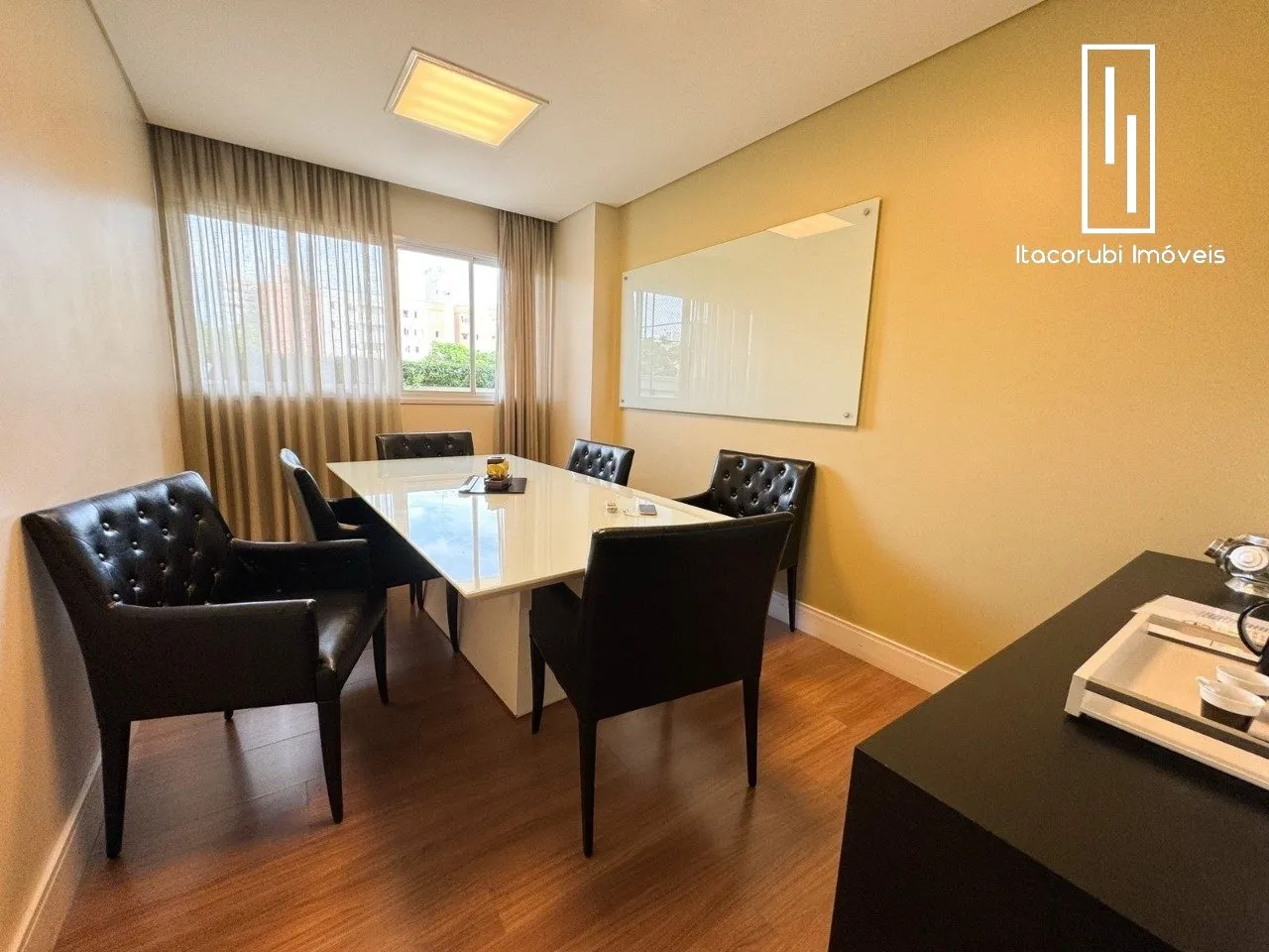 Apartamento com 2 vagas cobertas e 2 dormitórios — photo 25