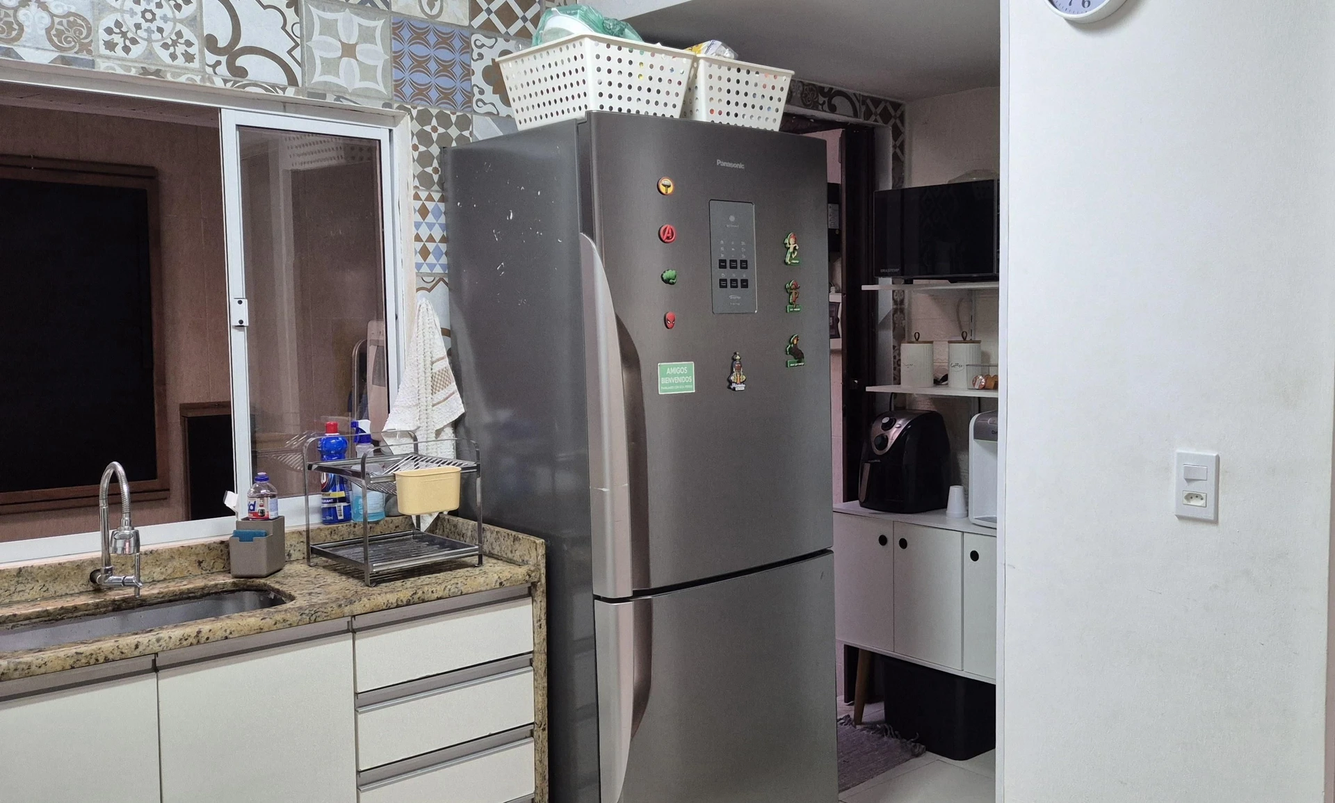 30 m² studio with a washing machine and a home office — photo 14