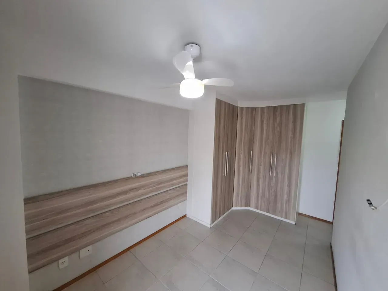 Apartamento de 2 quartos com 3 banheiros e cozinha fechada — photo 28