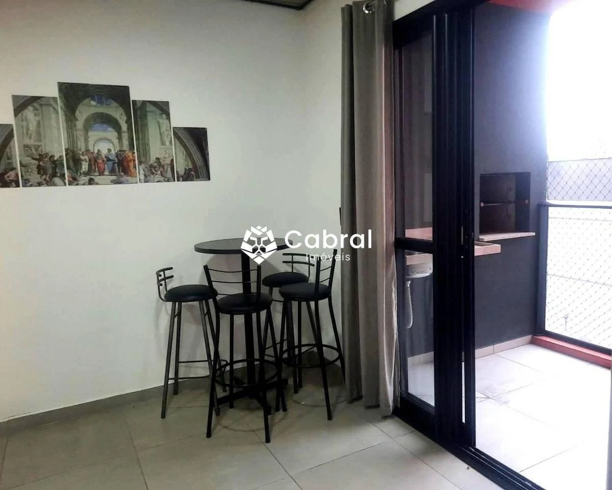 Balcony with a grill in a one-bedroom apartment, 35 m² — photo 19