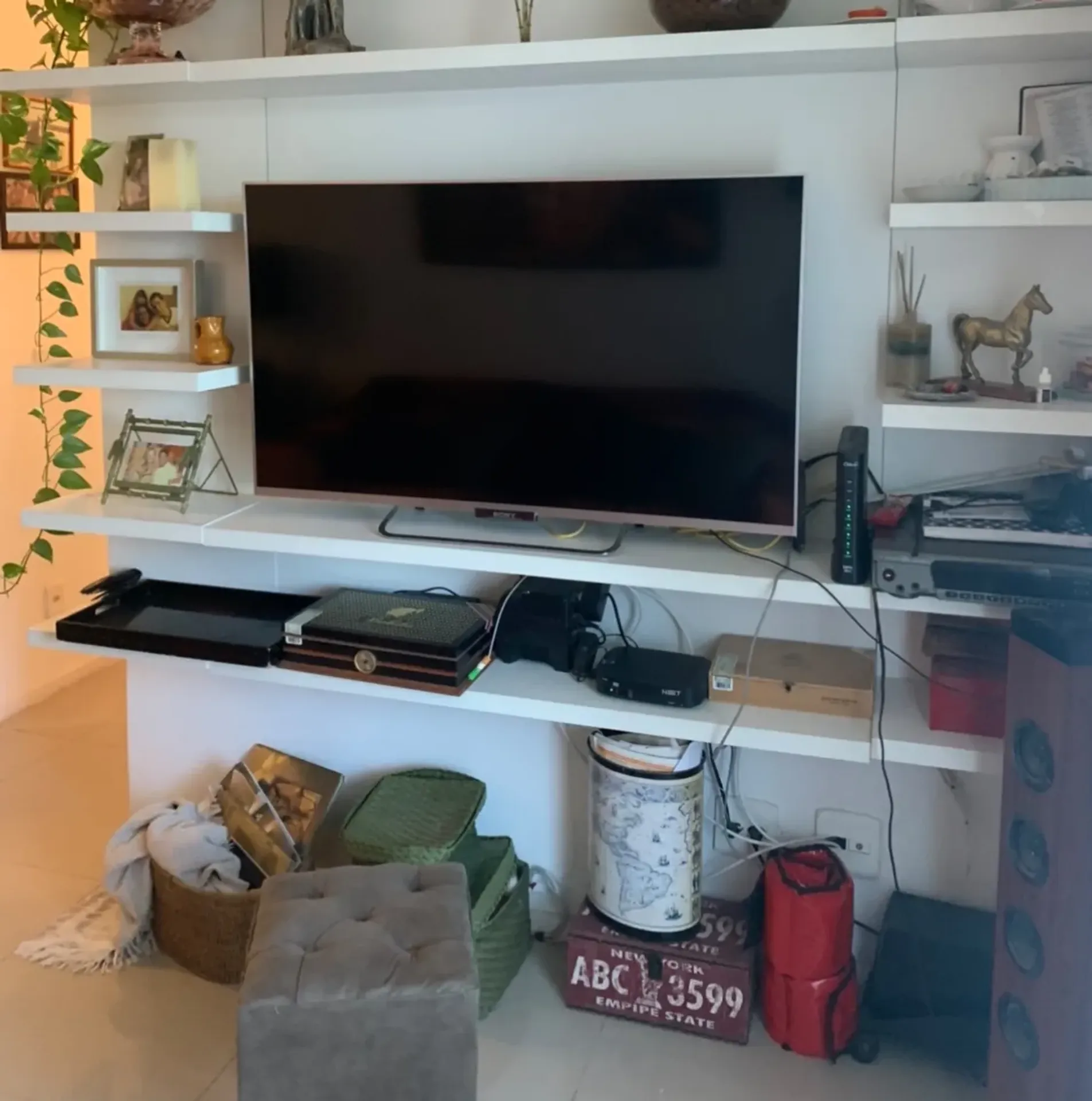 Furnished apartment, 74 m², with a glass-enclosed balcony — photo 26