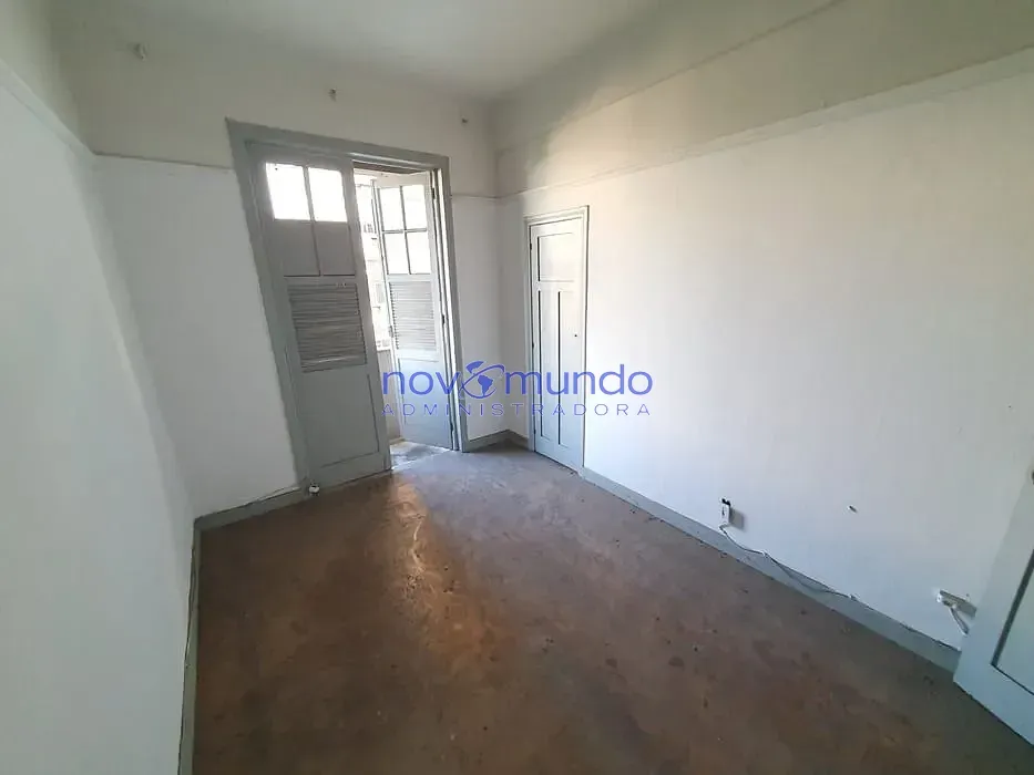 Apartamento en alquiler con 2 dormitorios y cocina cerrada — photo 4