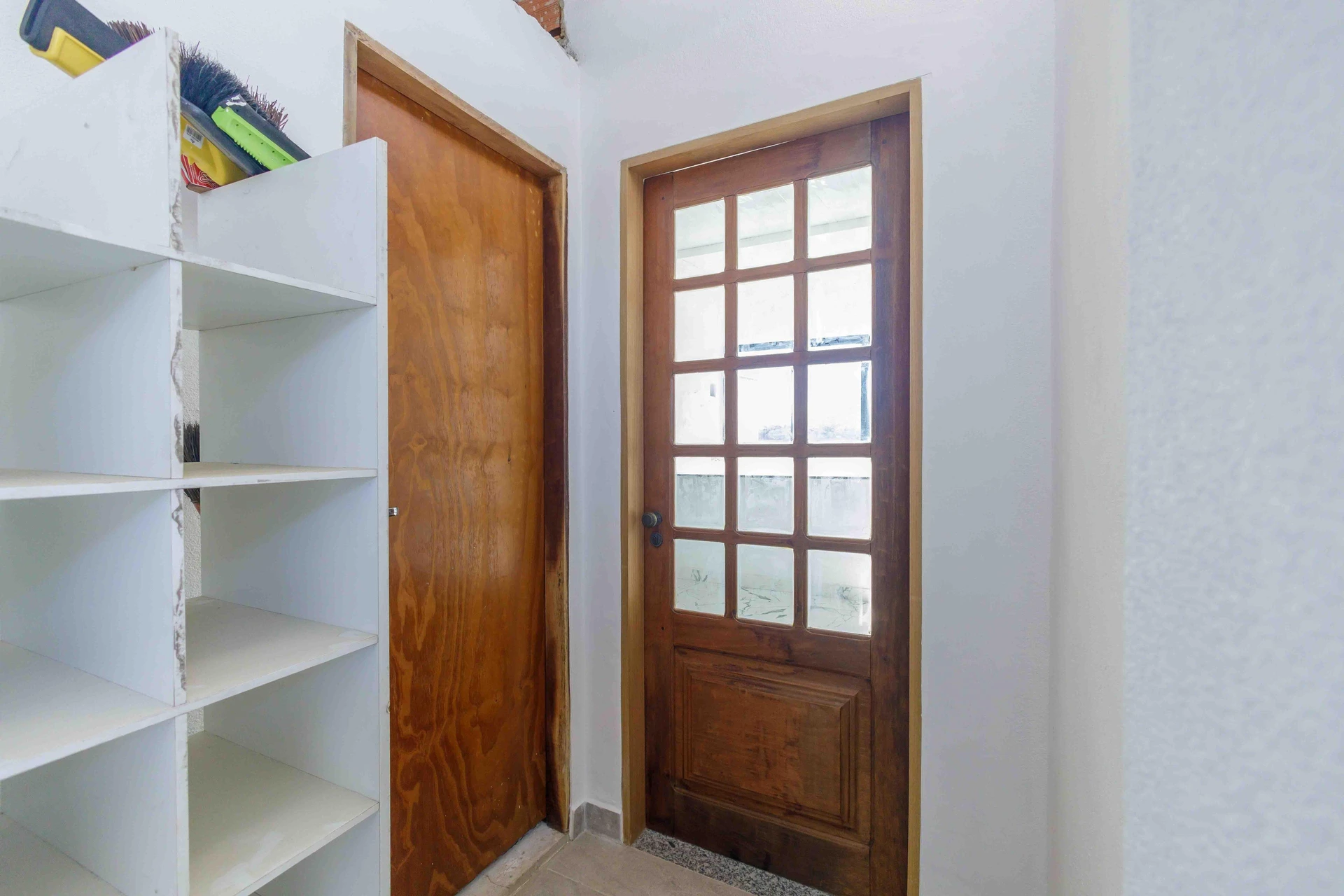 Monoambiente, 40 m², con ventanales de piso a techo — photo 29