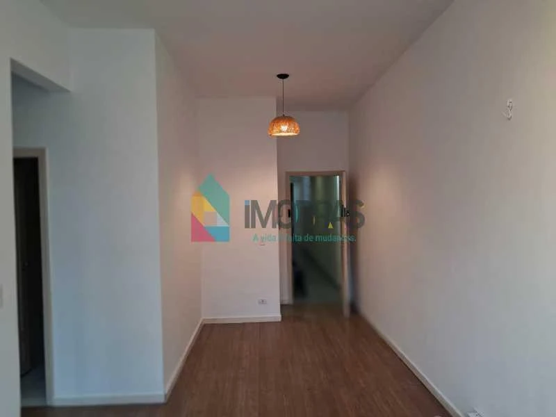 64 m² apartment with 2 bedrooms and 1 parking space — photo 15