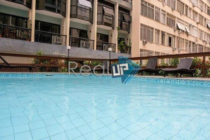 87 m² apartment with 2 bedrooms and a balcony — photo 2