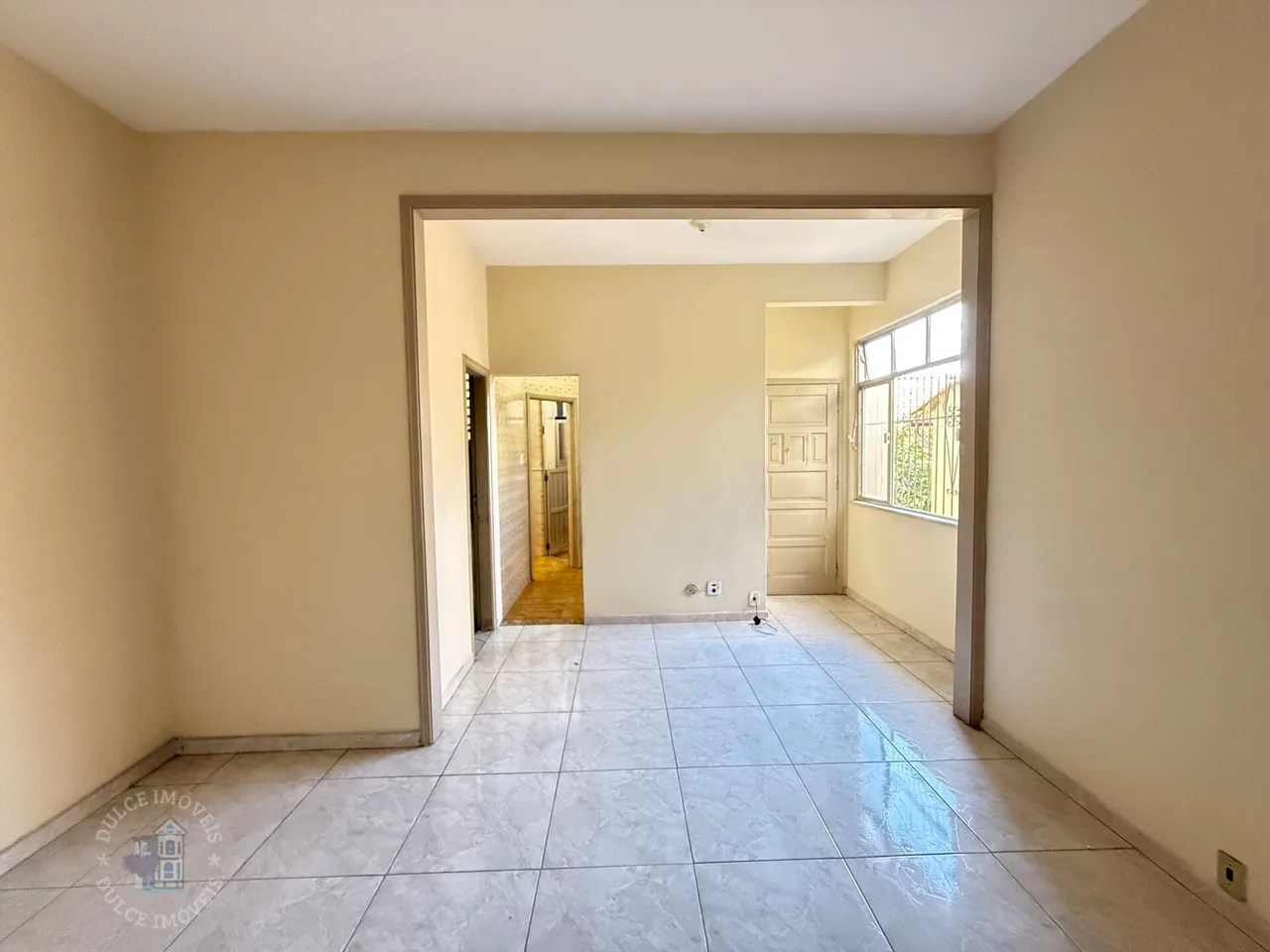 Apartment with 2 bedrooms, 1 bathroom and no parking — photo 11