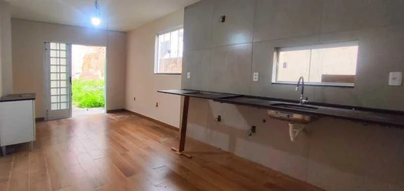 Casa, 120 m², con piso de madera o laminado — photo 5
