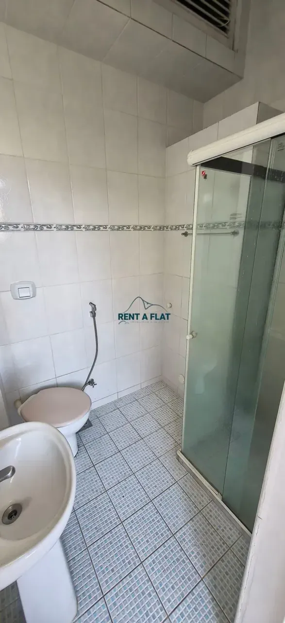 Apartamento com 1 quarto e varanda, vista de água e cidade — photo 8