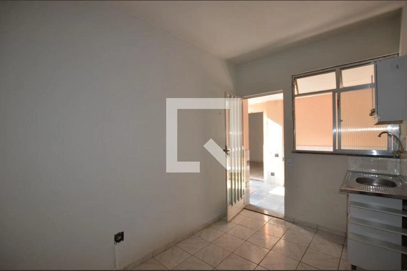 1-bedroom apartment with an electric shower — photo 3