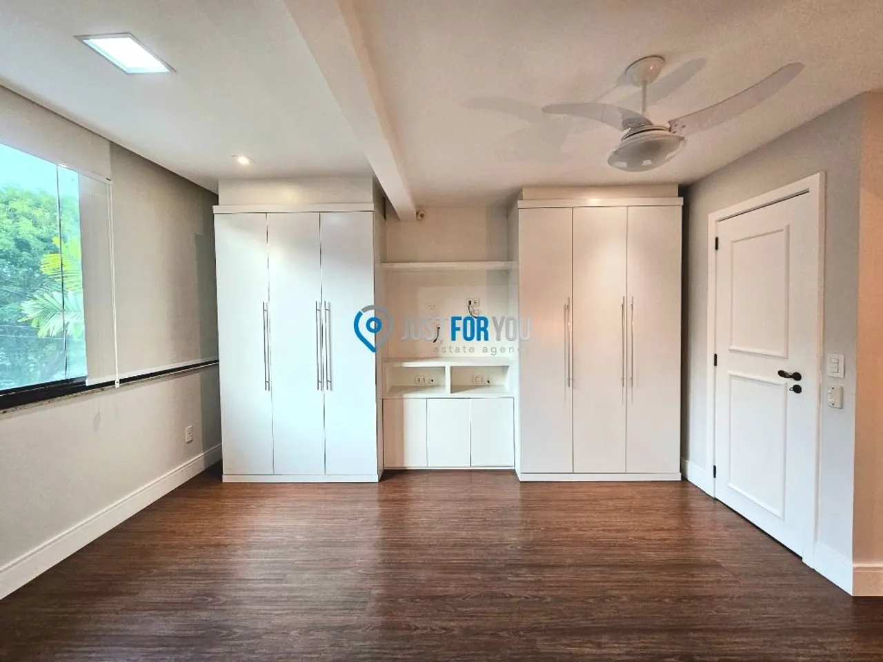 Furnished house with 4 bedrooms and 5 bathrooms — photo 11