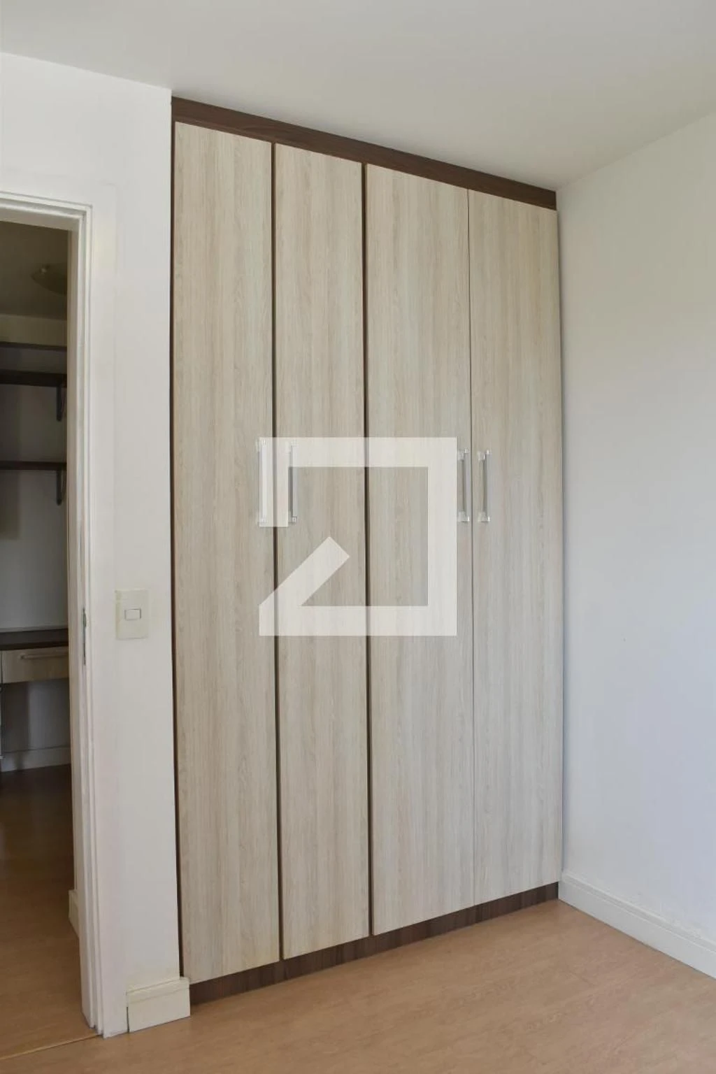 2-bedroom apartment with a home office in Curitiba — photo 33