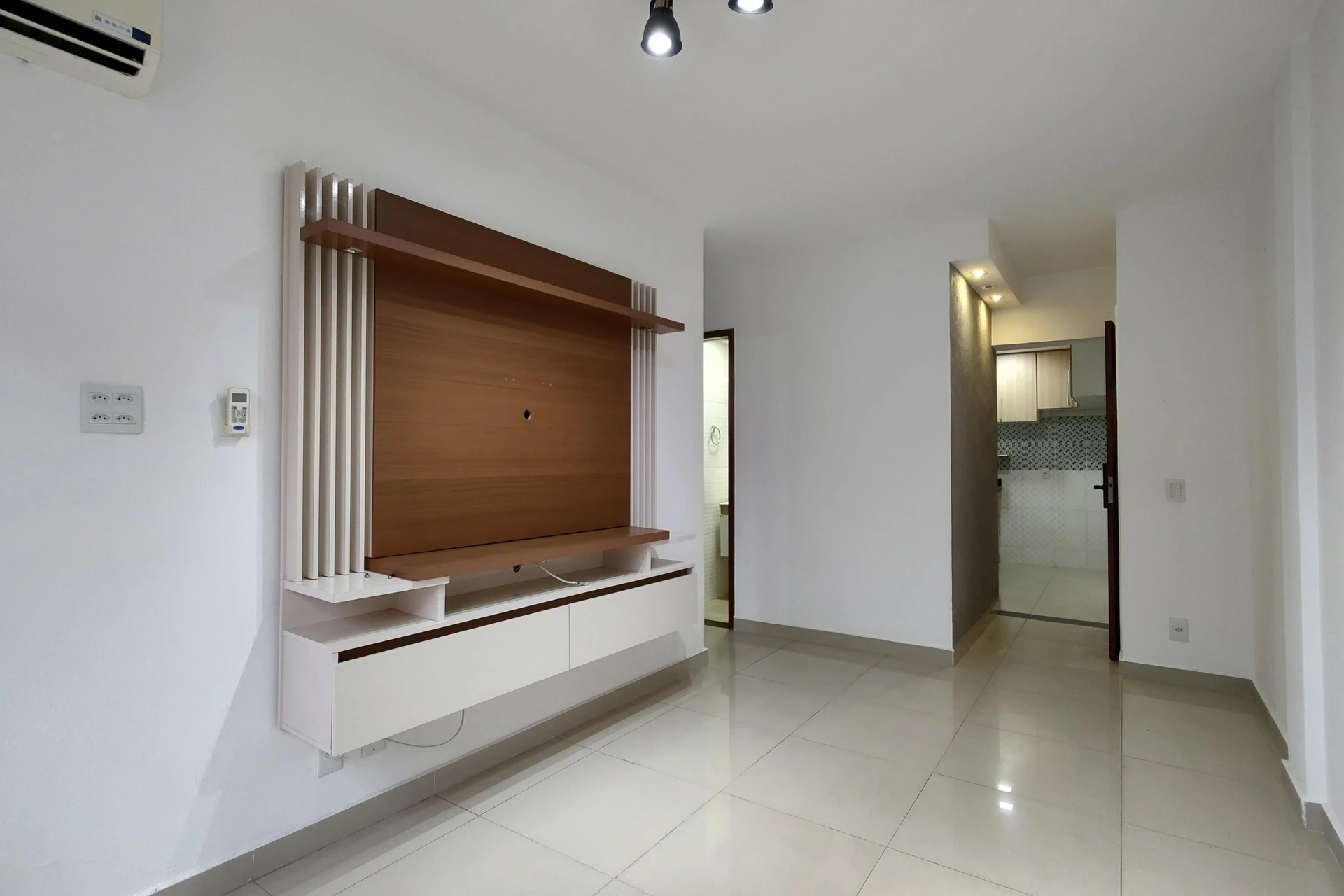 2-bedroom apartment, 50 m² — photo 8