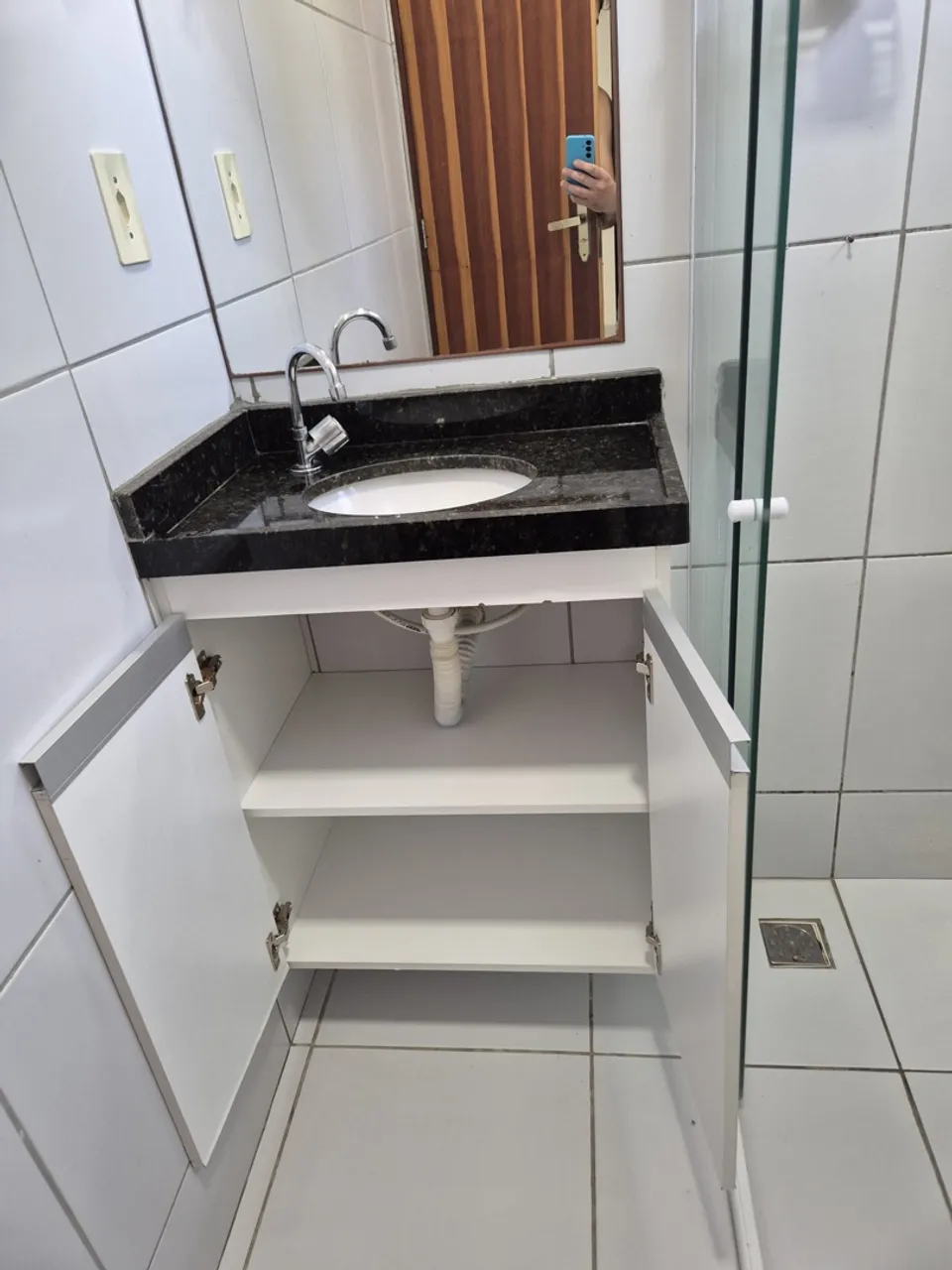 Apartamento de 2 quartos em condomínio com piscina — photo 5