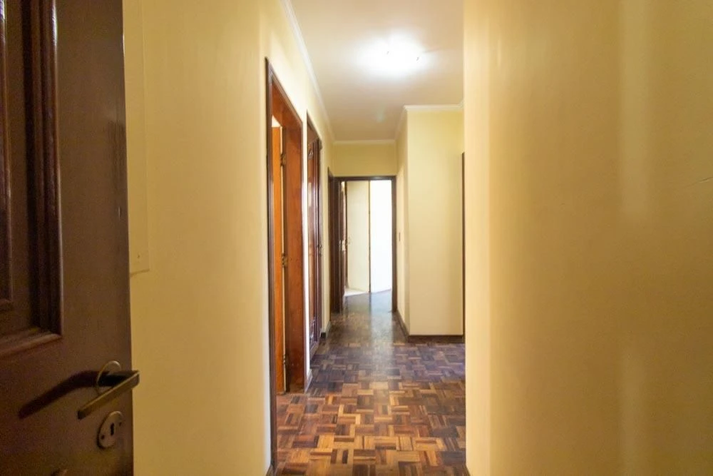 Departamento de 4 dormitorios con bañera en Curitiba — photo 63