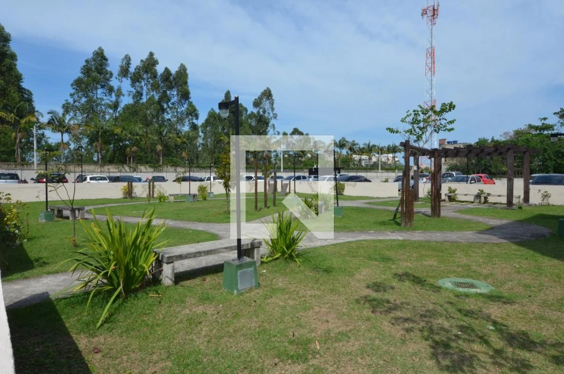 Apartamento mobiliado com 2 quartos e jardim privativo — photo 44