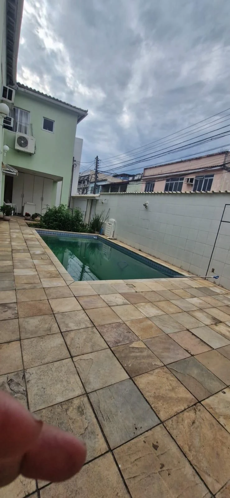 4-bedroom house with a private pool — photo 21