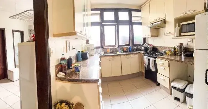 Casa mobiliada com 5 quartos e 5 banheiros, 720 m² — photo 3