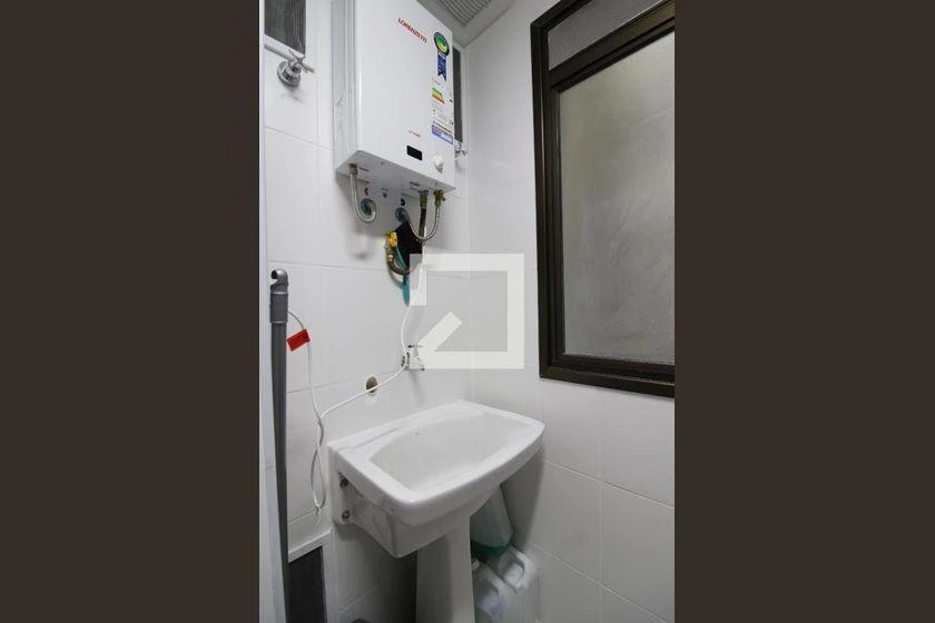 40 m² apartment with a home office and a washing machine — photo 29