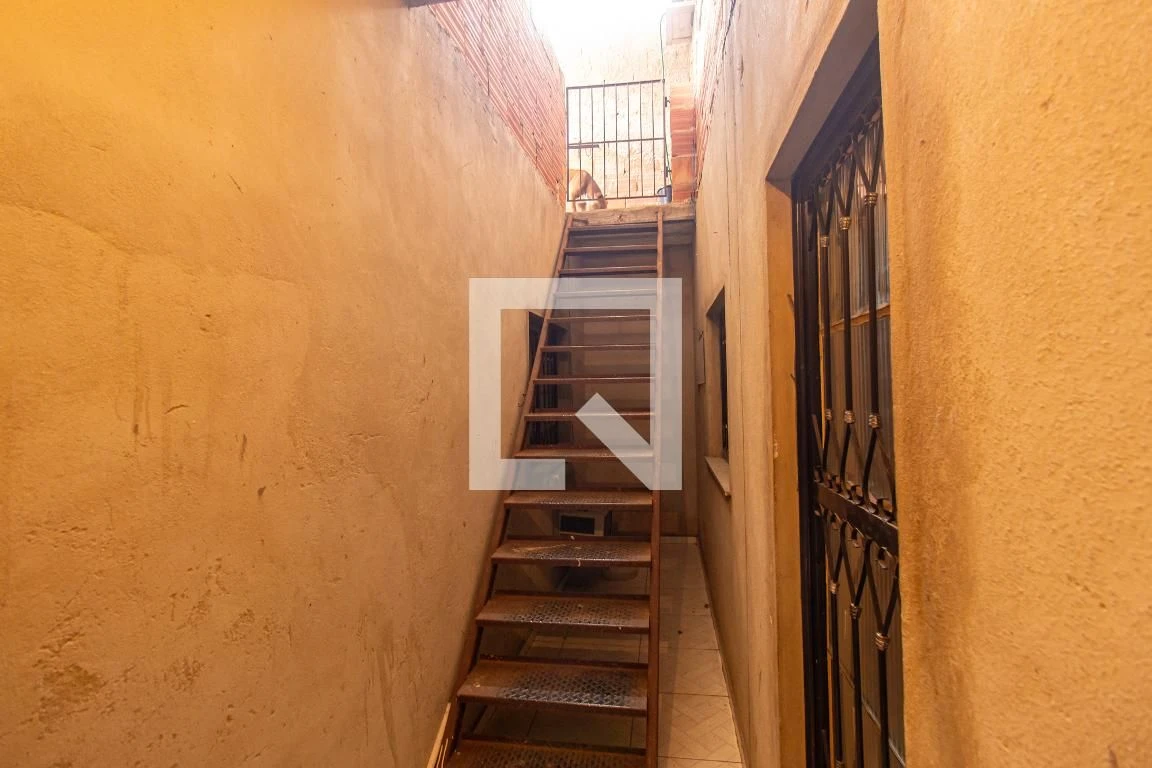 Apartamento mobiliado com 1 quarto, varanda e quintal privativo — photo 26