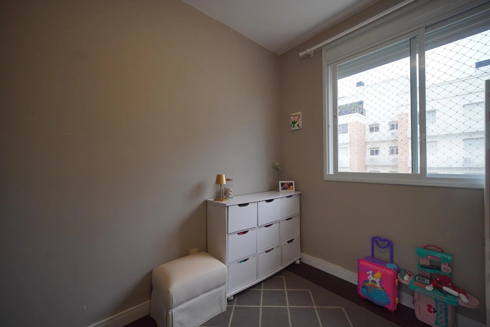 Furnished apartment, 100 m², with a grill on the balcony — photo 35