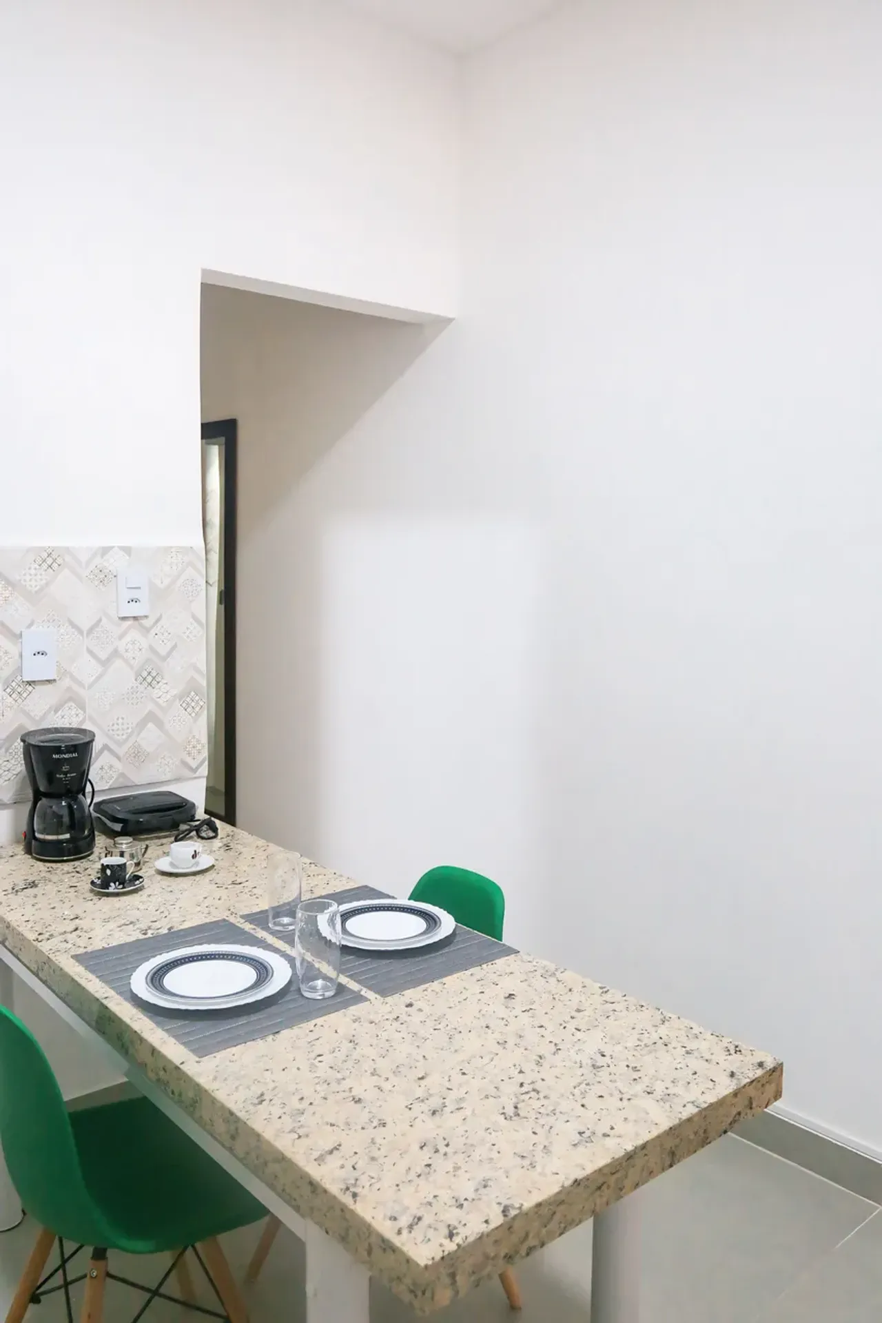 Monoambiente con espacio de home office en Rio de Janeiro — photo 2