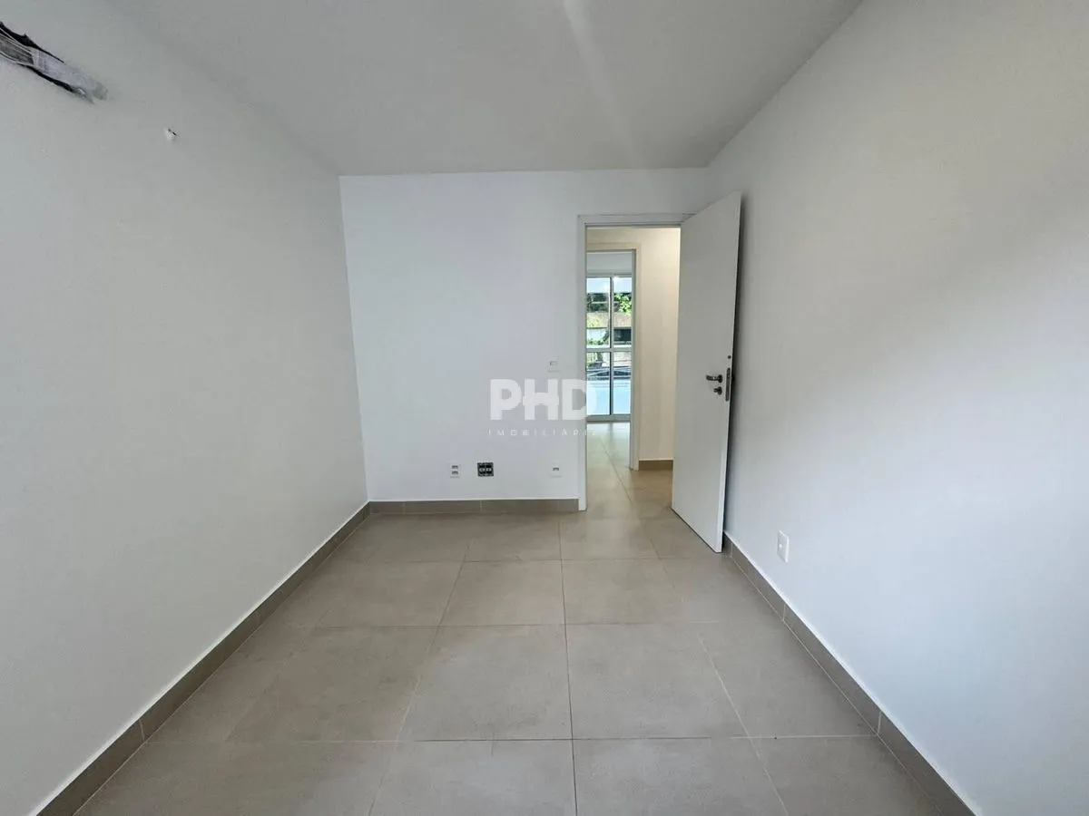Apartment on the 1st floor with a grill on the balcony — photo 8