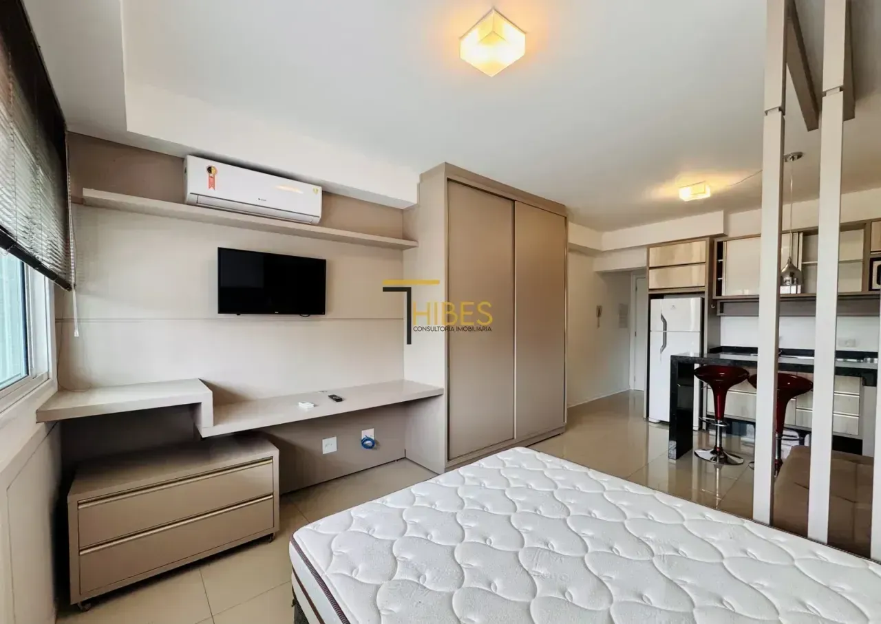 Furnished 32 m² studio apartment with 1 bedroom — photo 6