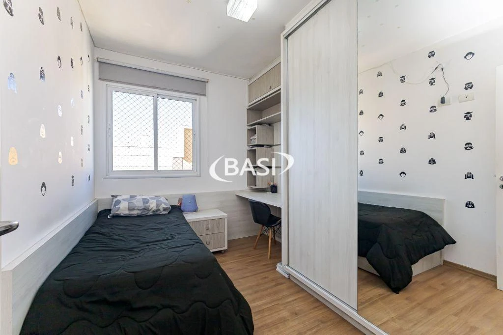 70 m² apartment with a home office and a washing machine — photo 13