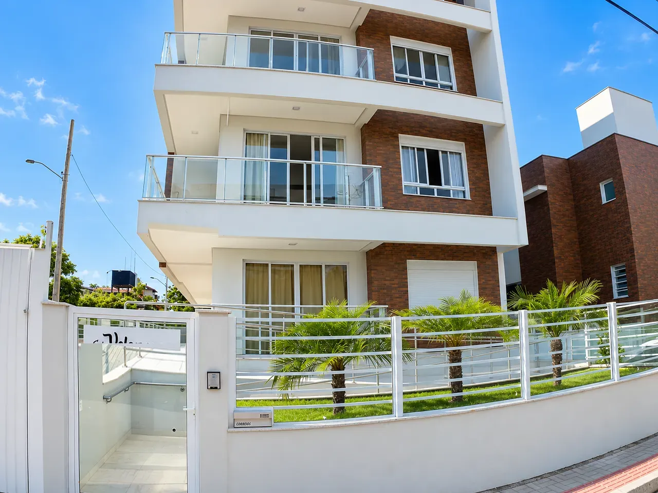 Apartamento amueblado de 3 dormitorios con cocina abierta — photo 20