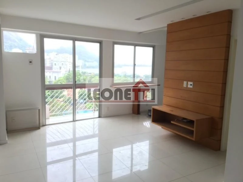 2-bedroom apartment with suite and 1 parking space — photo 5