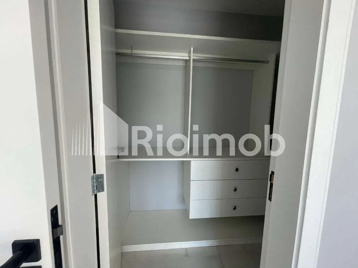 Будинок із кухнею відкритого планування та 5 спальнями 490 м² — photo 19