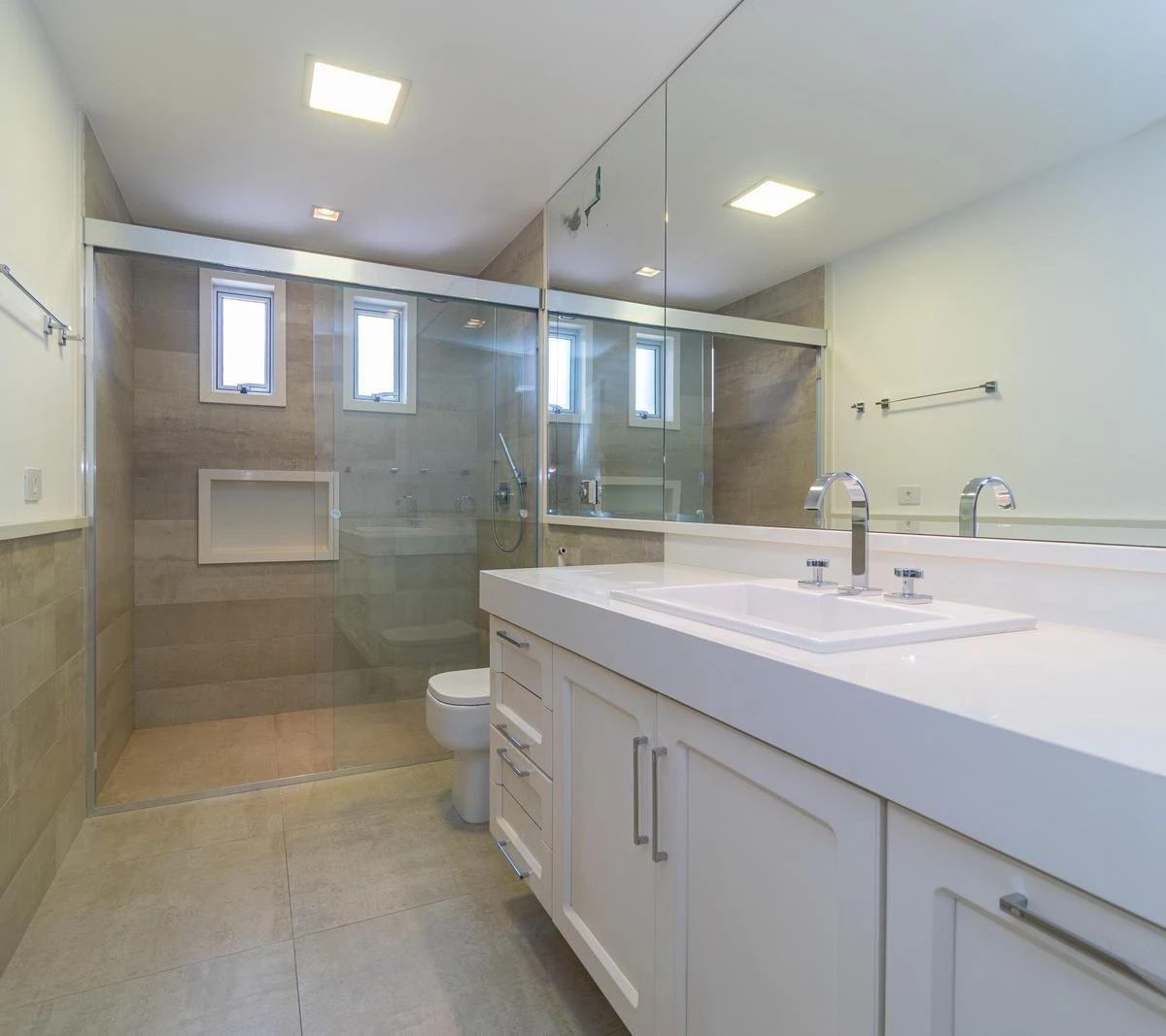 Home office in a 5-bedroom apartment, 441 m² — photo 23