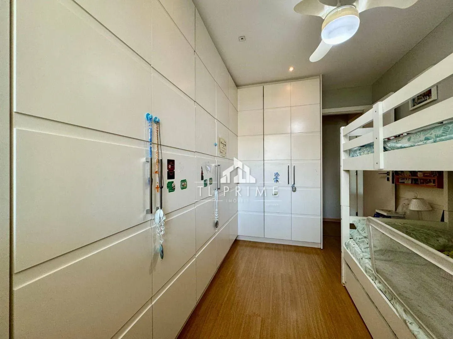 Apartamento mobiliado de 205 m² com 3 dormitórios e jardim — photo 93