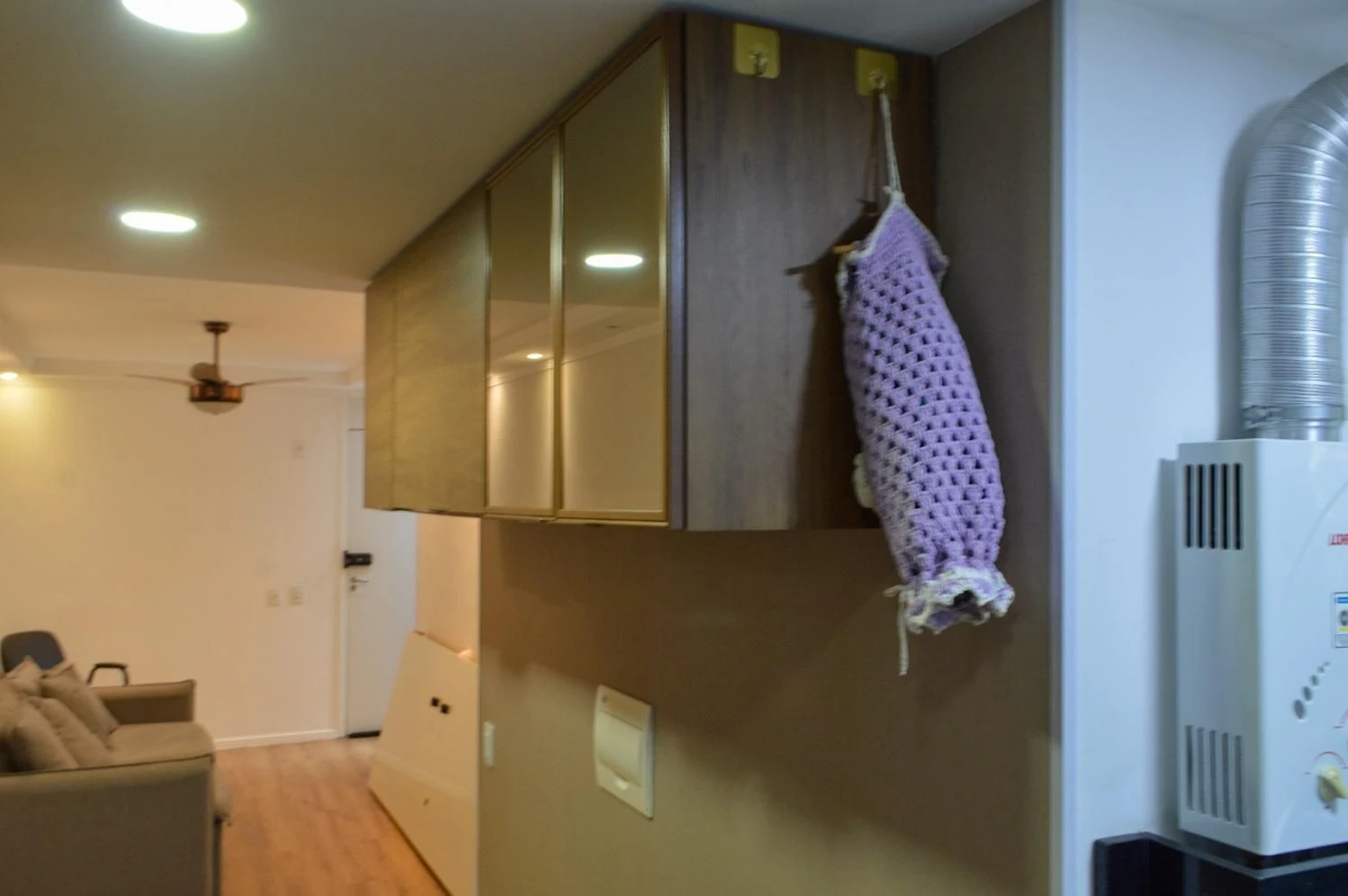 Квартира з 2 спальнями та кухнею відкритого планування — photo 19