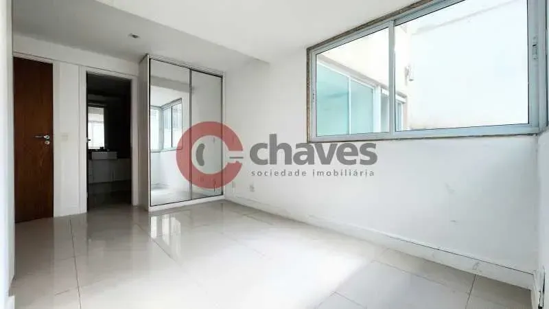 Apartment for rent with 4 bedrooms and glassed-in balcony — photo 19