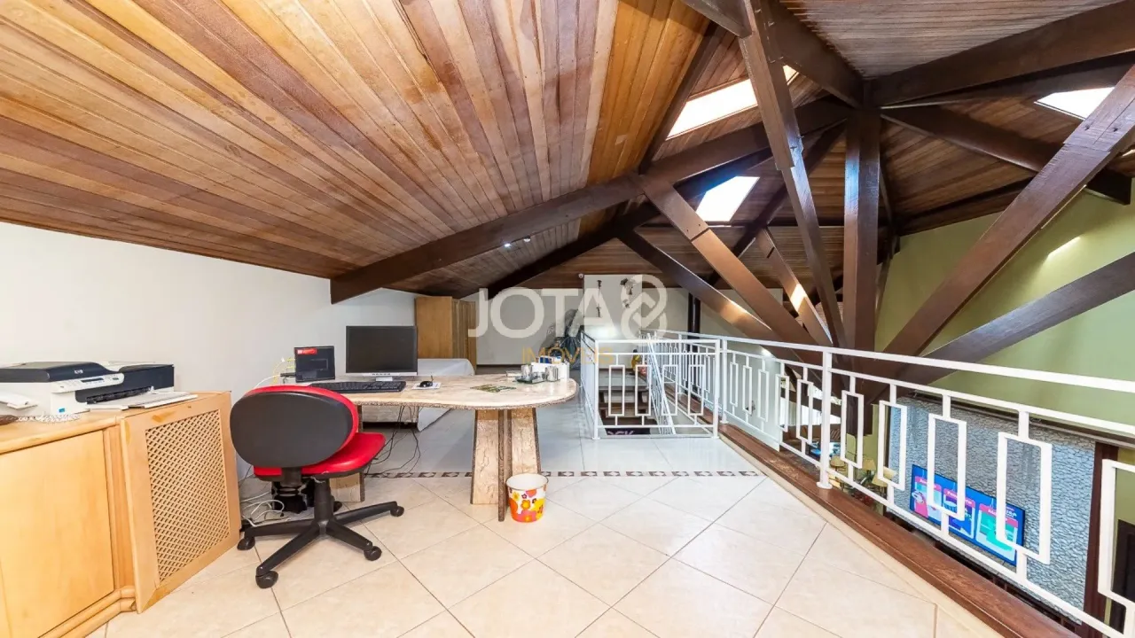 Casa com 4 suítes e cozinha com fogão a gás — photo 11