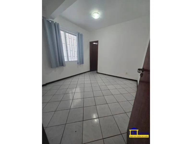 1-bedroom apartment with kitchenette and no parking — photo 6