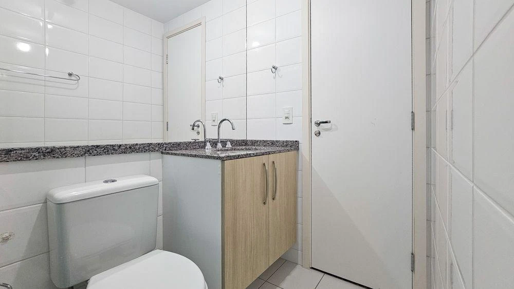 3-bedroom apartment with a washing machine — photo 41